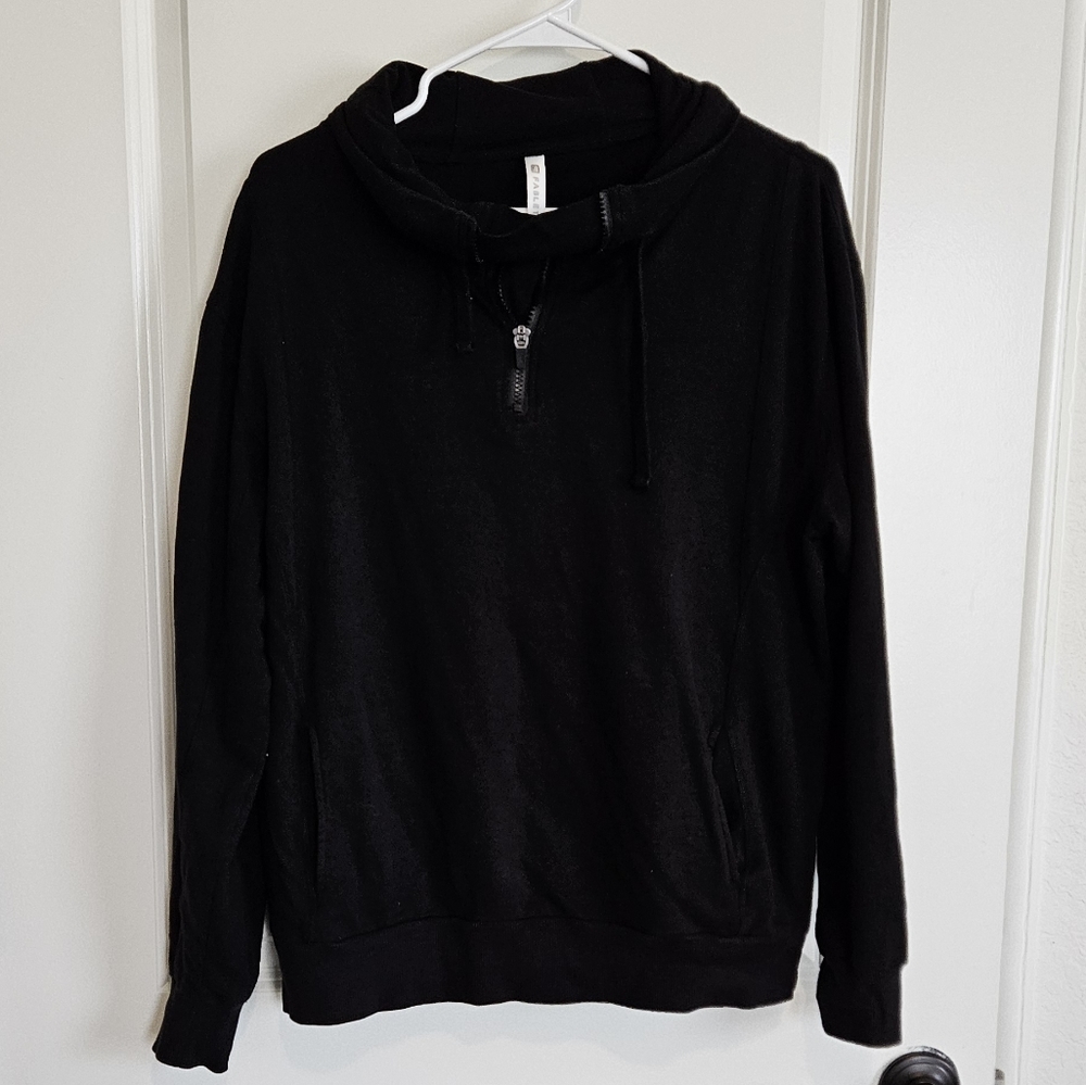 Fabletics Black Kingston Pullover Athletic Athlei… - image 2